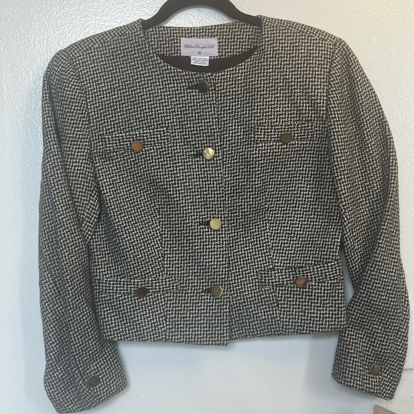 Stephen Douglass LTD Crop Padded Blazer - Picture 6 of 14
